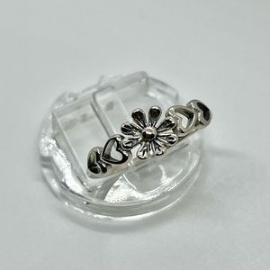 925 Silver Flower and Hearts Ring for women.R24